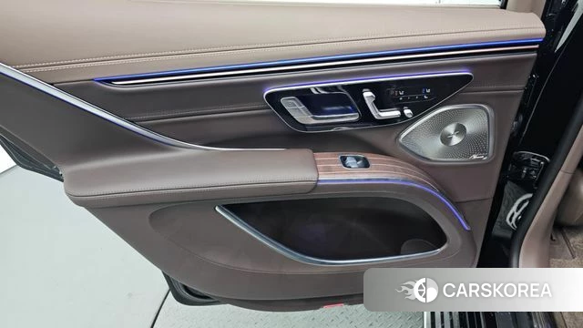 Mercedes-Benz EQS SUV X296 id 4744121 из Кореи 17