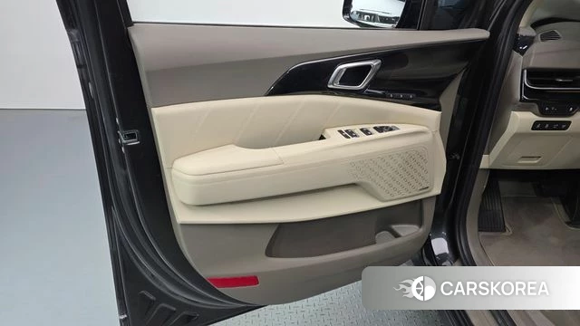 Kia The New Carnival 4th Generation id 5026522 из Кореи 17