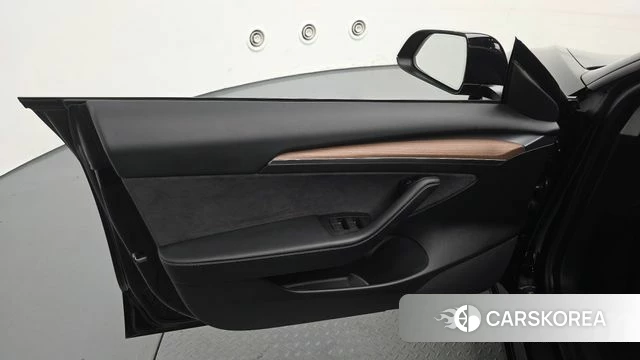 Tesla Model 3 id 5017569 из Кореи 17
