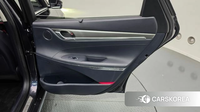 Hyundai The New Grandeur IG id 5003785 из Кореи 17
