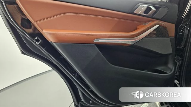 BMW X7 (G07) id 4990516 из Кореи 17