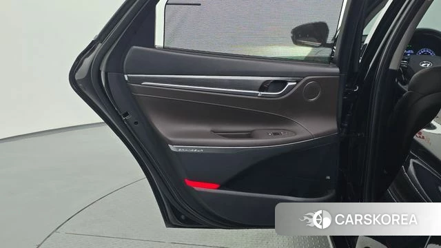 Hyundai Grandeur IG id 5029458 из Кореи 17