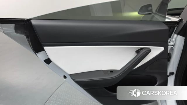 Tesla Model 3 id 4864831 из Кореи 17