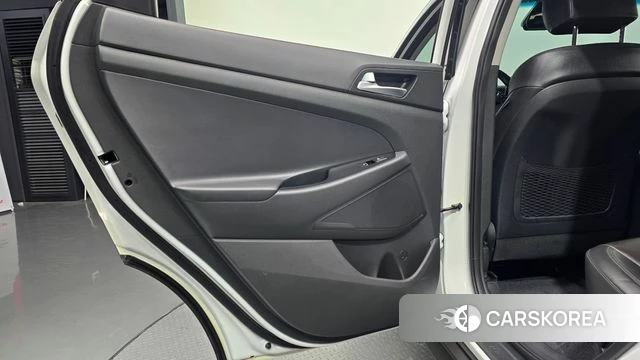 Hyundai All New Tucson id 4698667 из Кореи 17