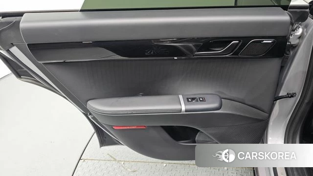 Hyundai Grandeur (GN7) id 4783896 из Кореи 17