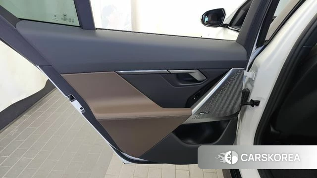 BMW 5 Series (G60) id 4984944 из Кореи 17