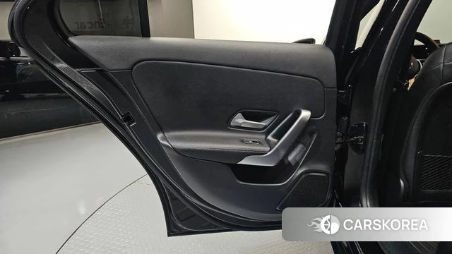 Mercedes-Benz A-Class W177 id 5054175 из Кореи 17
