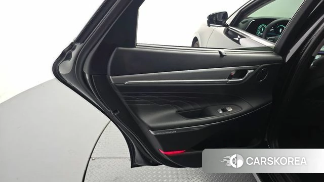 Hyundai The New Grandeur IG Hybrid id 5041365 из Кореи 17