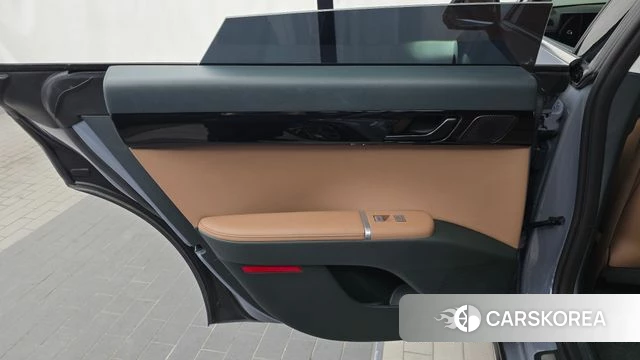 Hyundai Grandeur Hybrid (GN7) id 5052056 из Кореи 17
