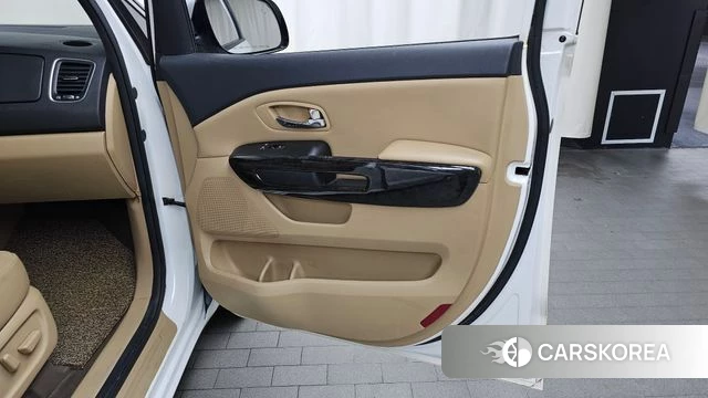 Kia The New Carnival id 4953026 из Кореи 17