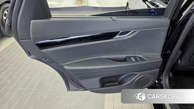 Genesis G80 (RG3) id 5026935 из Кореи 17