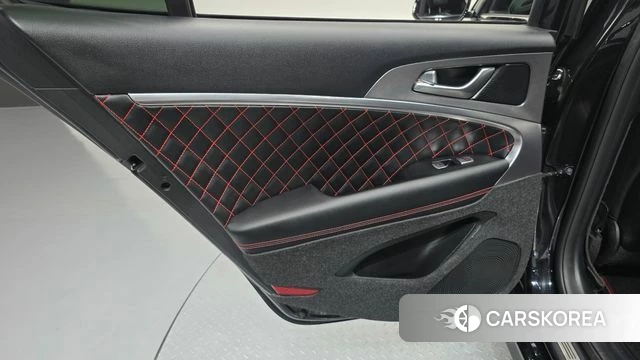 Genesis The New G70 Shooting Brake id 4941211 из Кореи 17