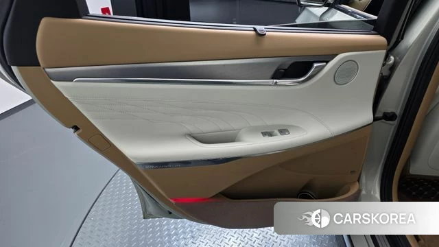 Hyundai The New Grandeur IG Hybrid id 4967174 из Кореи 17