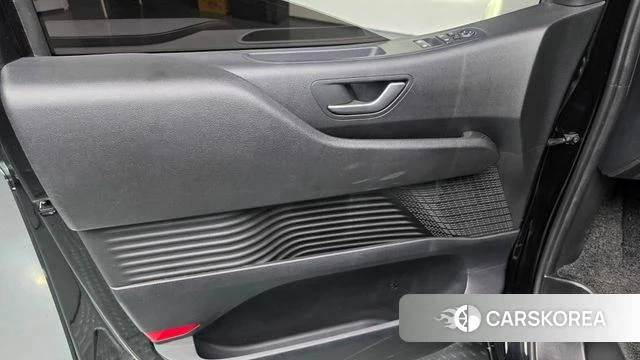 Hyundai Staria id 4976749 из Кореи 17