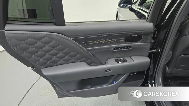 Genesis G90 (RS4) id 5001735 из Кореи 17
