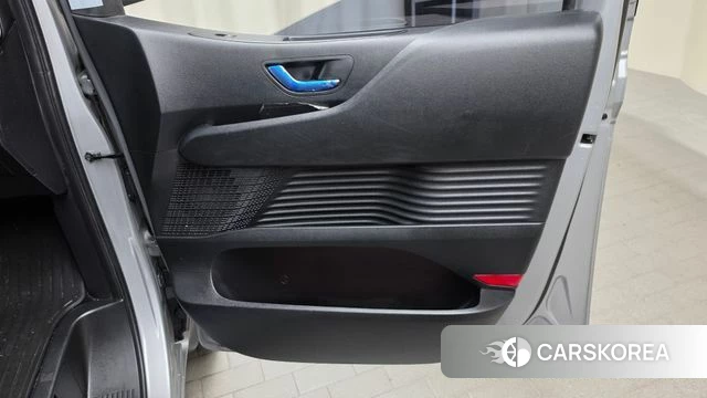 Hyundai Staria id 5021055 из Кореи 17