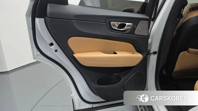 Volvo XC60 second Generation id 4904724 из Кореи 17