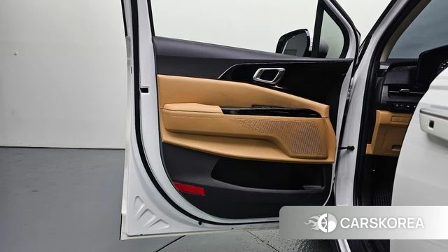 Kia Carnival 4th generation id 4922924 из Кореи 17