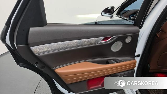 Genesis Electrified G80 (RG3) id 4992107 из Кореи 17