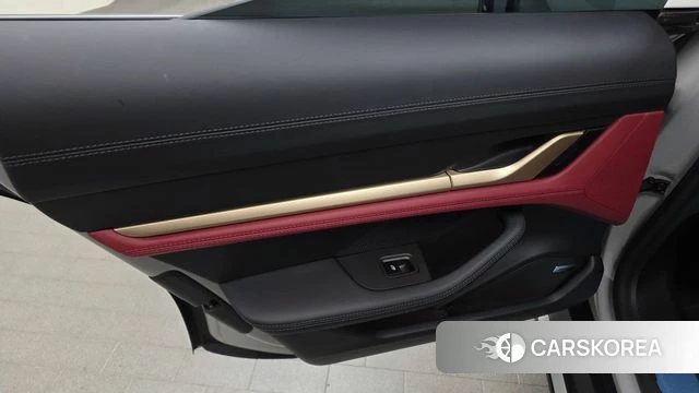 Porsche Taycan id 4757237 из Кореи 17