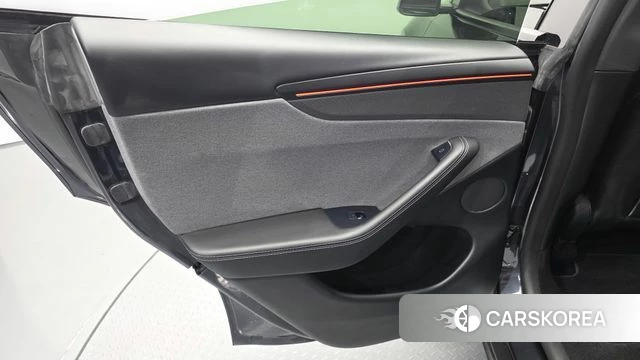 Tesla Model Y id 4892606 из Кореи 17