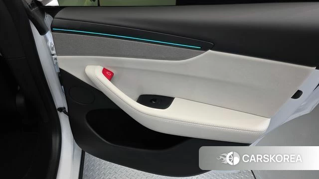 Tesla Model Y id 4853361 из Кореи 17