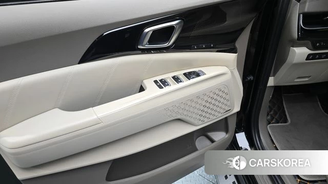 Kia The New Carnival 4th Generation id 4990647 из Кореи 17