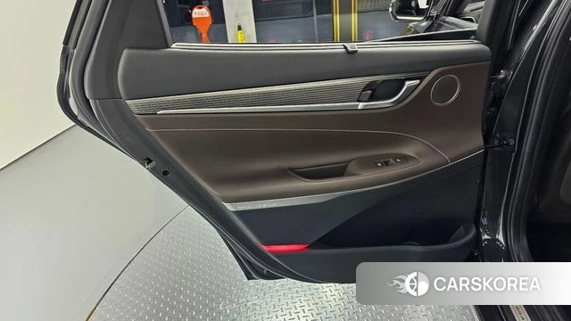 Hyundai Grandeur IG Hybrid id 4993703 из Кореи 17