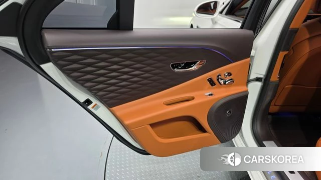 Bentley Flying Spur 3rd Generation id 5002981 из Кореи 17