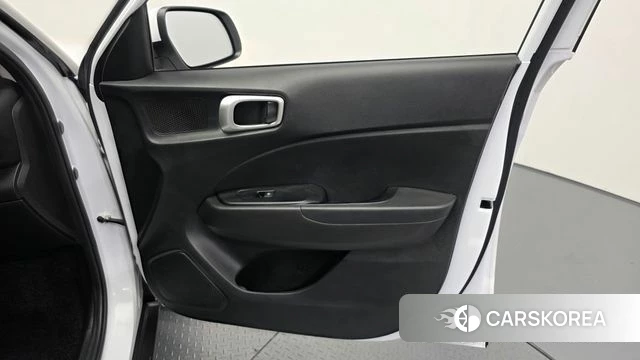 Hyundai Venue id 5013558 из Кореи 17