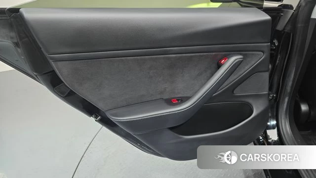 Tesla Model 3 id 4750515 из Кореи 17