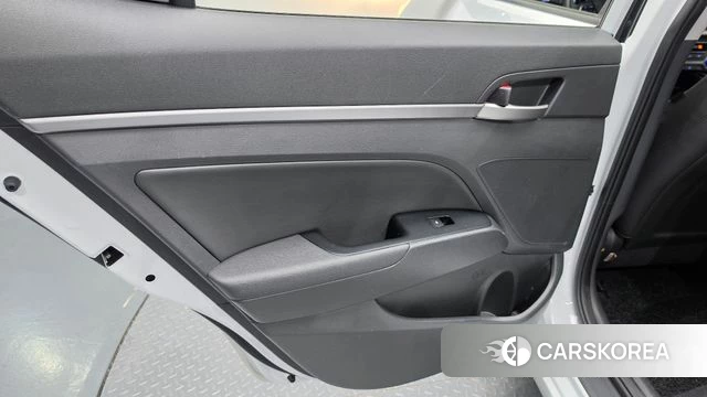 Hyundai Avante AD id 4993492 из Кореи 17