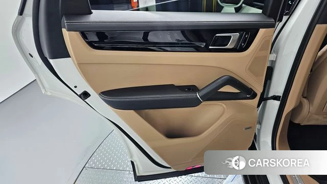 Porsche Cayenne (PO536) id 5003765 из Кореи 17