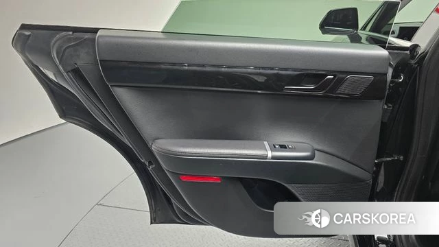 Hyundai Grandeur Hybrid (GN7) id 4996346 из Кореи 17