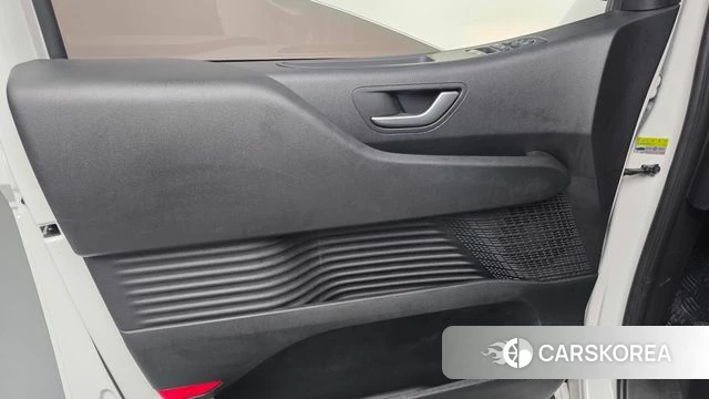Hyundai Staria id 4706973 из Кореи 17