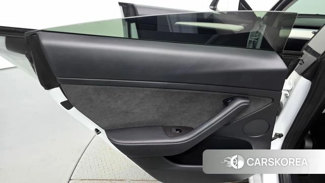 Tesla Model 3 id 5002606 из Кореи 17