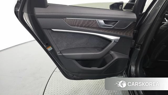 Audi A6 (C8) id 5022150 из Кореи 17
