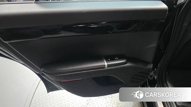 Hyundai Grandeur (GN7) id 4369429 из Кореи 17
