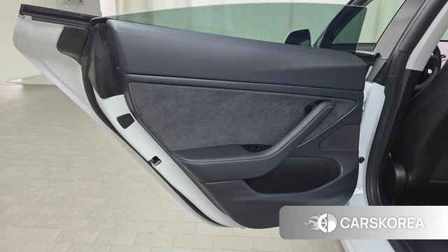 Tesla Model 3 id 4894959 из Кореи 17