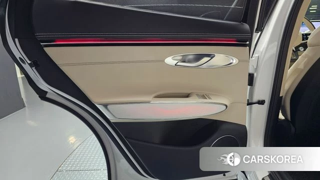 Genesis GV70 id 4921111 из Кореи 17