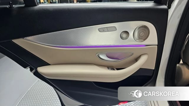 Mercedes-Benz E-Class W213 id 4942991 из Кореи 17