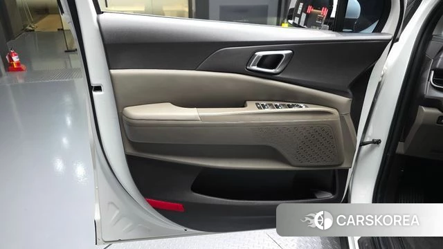Kia The New Carnival 4th Generation id 5026176 из Кореи 17