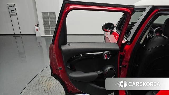 Mini Cooper id 5018156 из Кореи 17