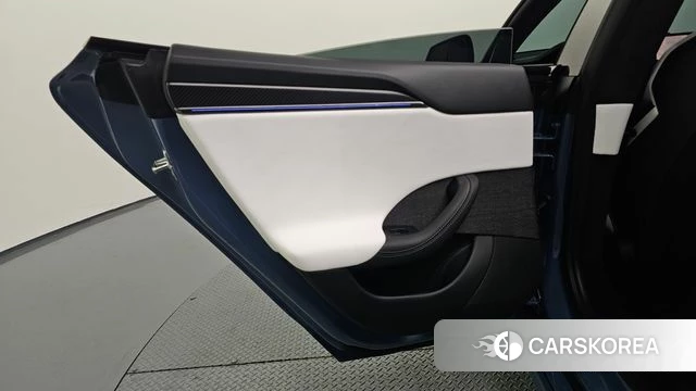 Tesla Model S id 4964234 из Кореи 17
