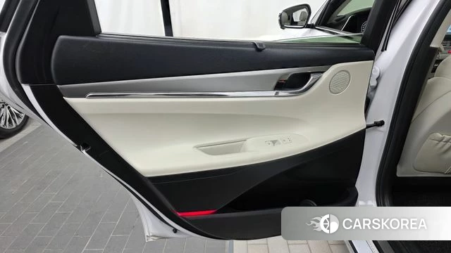 Hyundai The New Grandeur IG id 4942385 из Кореи 17