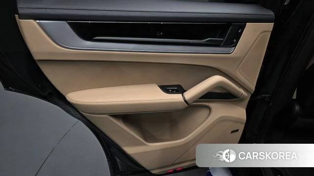 Porsche Cayenne (PO536) id 4995402 из Кореи 17
