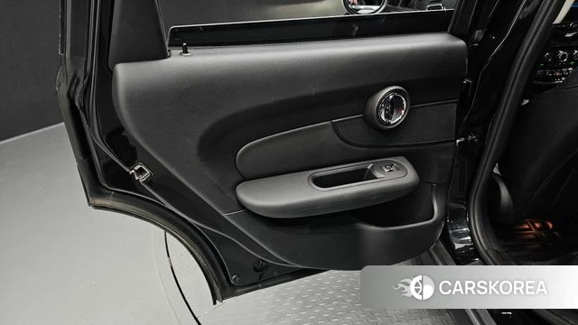 Mini Cooper Clubman id 4997993 из Кореи 17