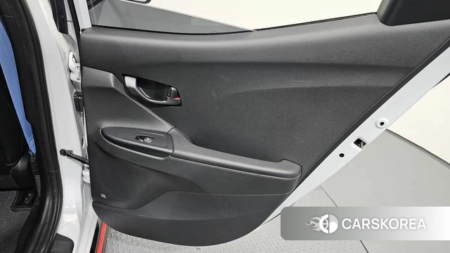 Hyundai Veloster (JS) id 4992966 из Кореи 17