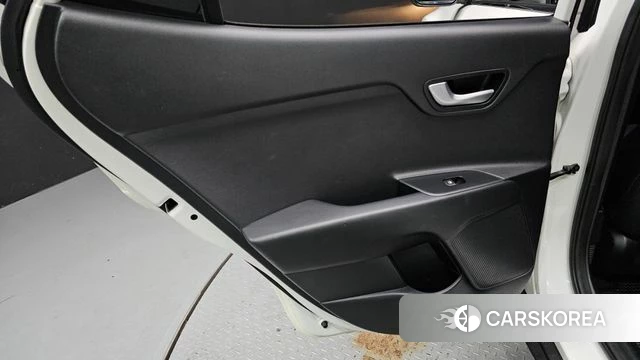 Kia Stonic id 5048308 из Кореи 17