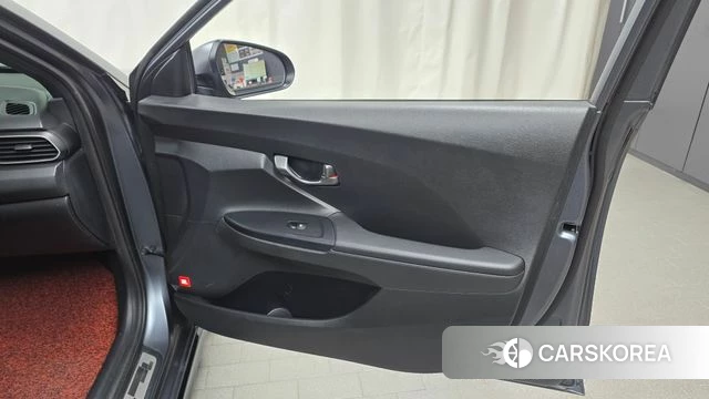 Hyundai Veloster (JS) id 4998410 из Кореи 17